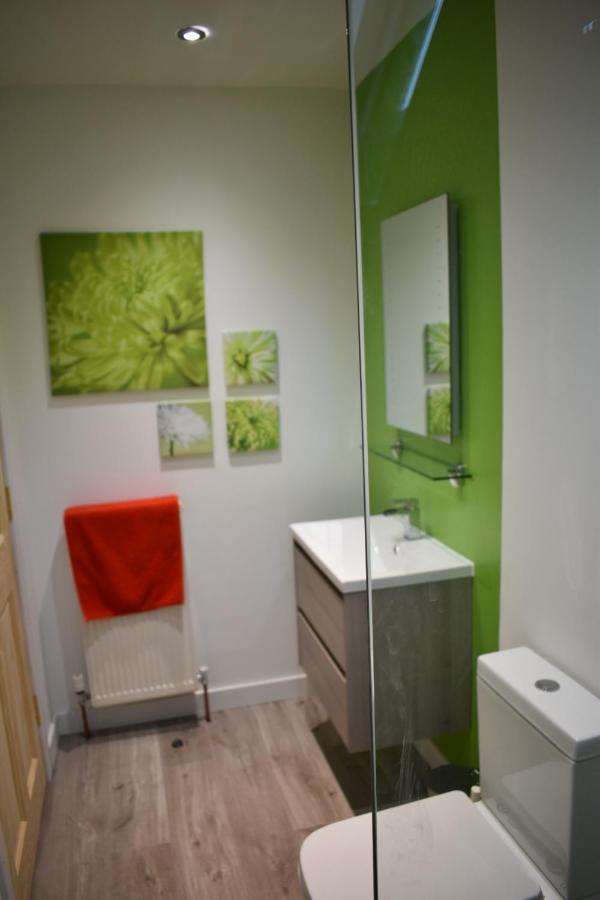 Double Room,1031994334:JPEG