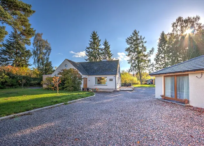 Loch Earn Bed & Breakfast Inverness
